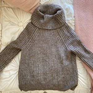 Sweater turtleneck top